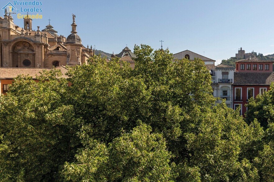 en Granada en venta - Foto del edificio - Imagen 3 de 49