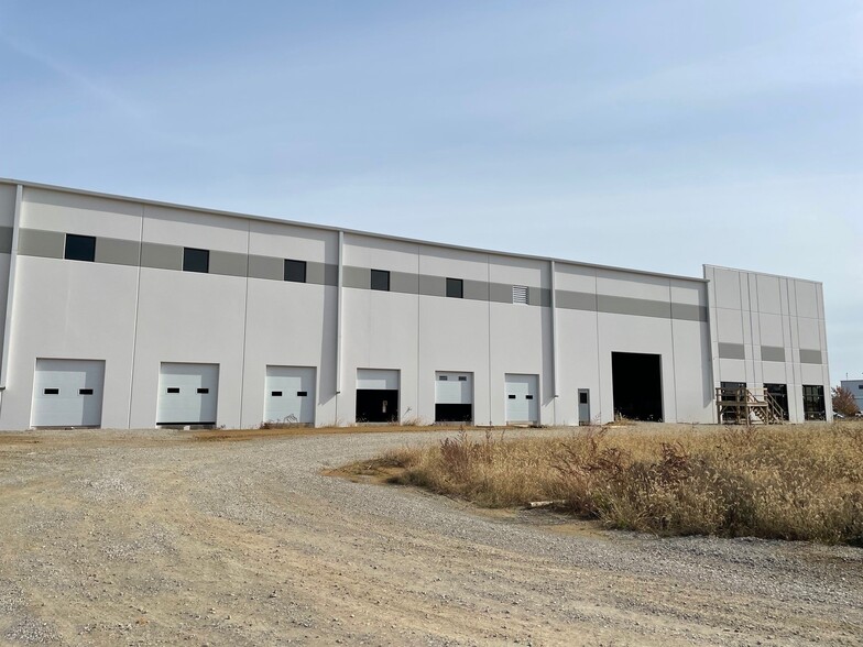 11200 Industrial Park Dr, Elberfeld, IN en venta - Foto del edificio - Imagen 3 de 12