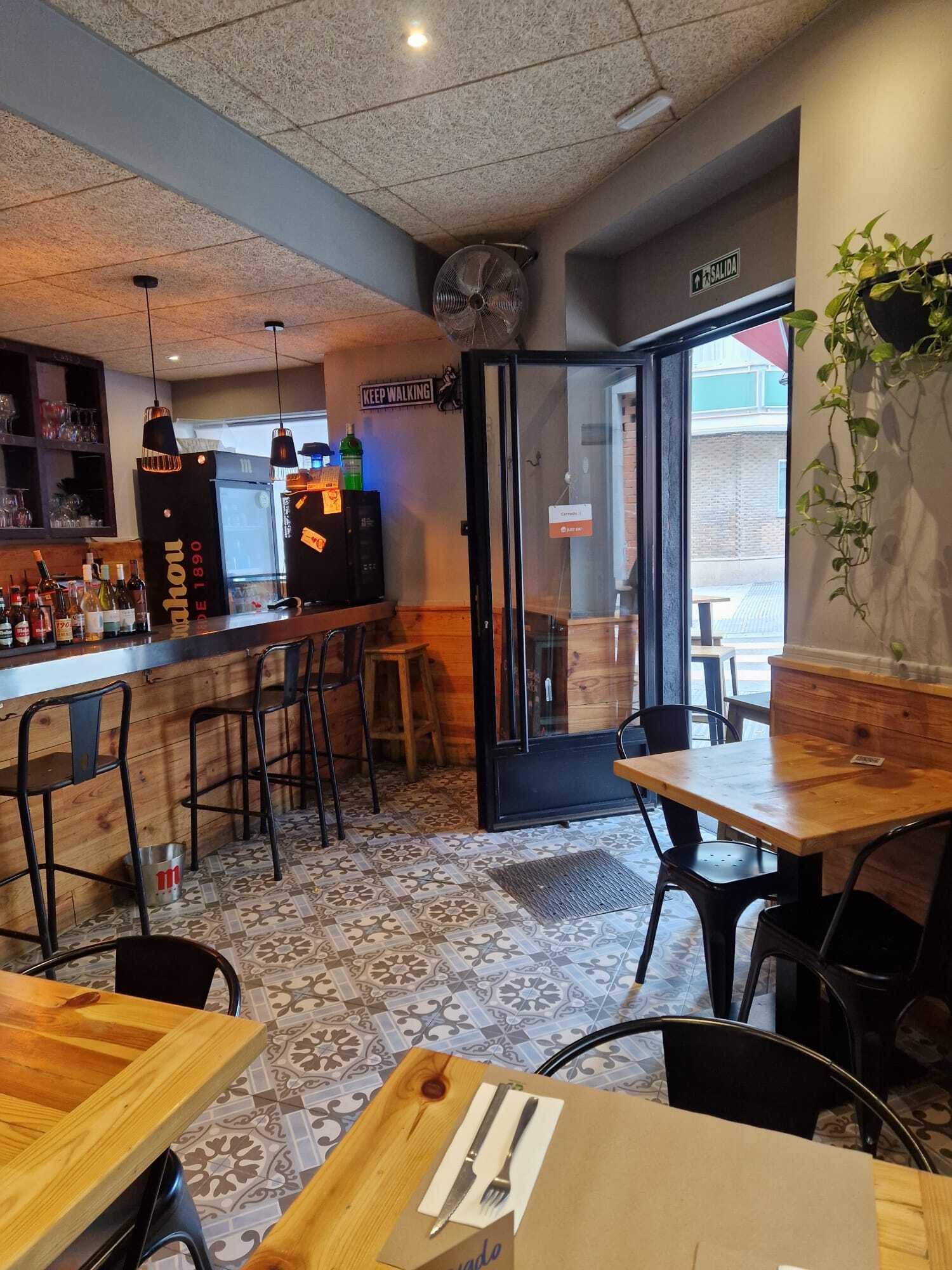 Local en Madrid, Madrid en alquiler Foto del interior- Imagen 1 de 20