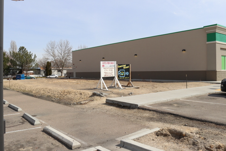 Cleveland Blvd, Caldwell, ID en venta Foto del edificio- Imagen 1 de 7