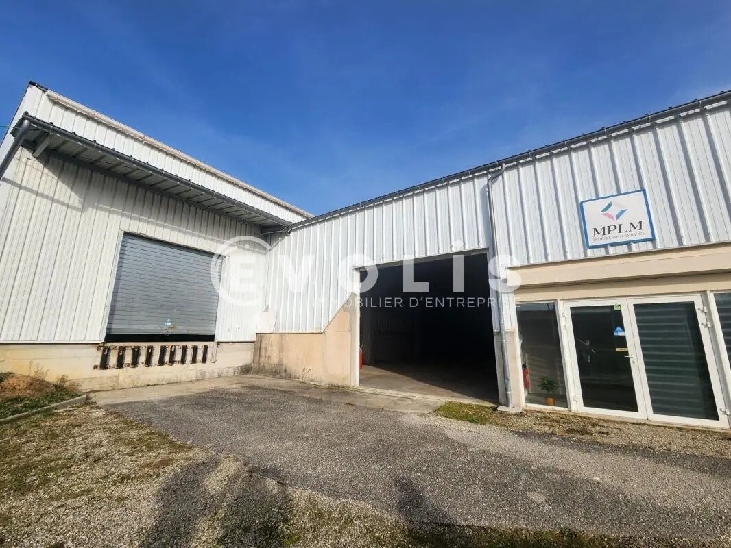 420 Route De Bougé, Sonnay en alquiler Foto del edificio- Imagen 1 de 16