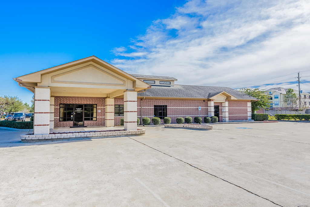 9804 Broadway St, Pearland, TX en alquiler Foto principal- Imagen 1 de 40