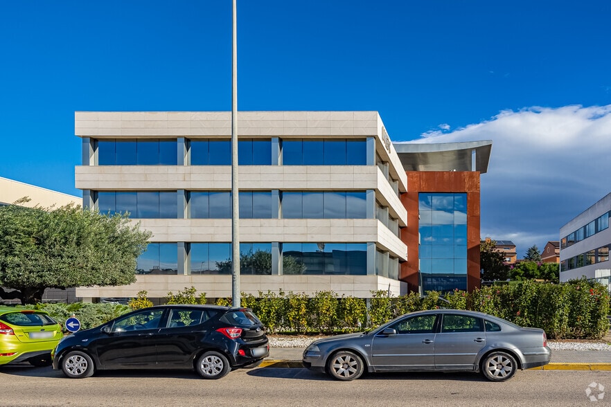 Carrer Charles Robert Darwin, 22, Paterna, Valencia en alquiler - Foto del edificio - Imagen 2 de 4