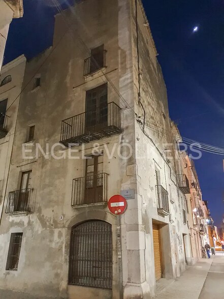 Edificio residencial en Vilanova i la Geltrú, Barcelona en venta - Foto del edificio - Imagen 3 de 12
