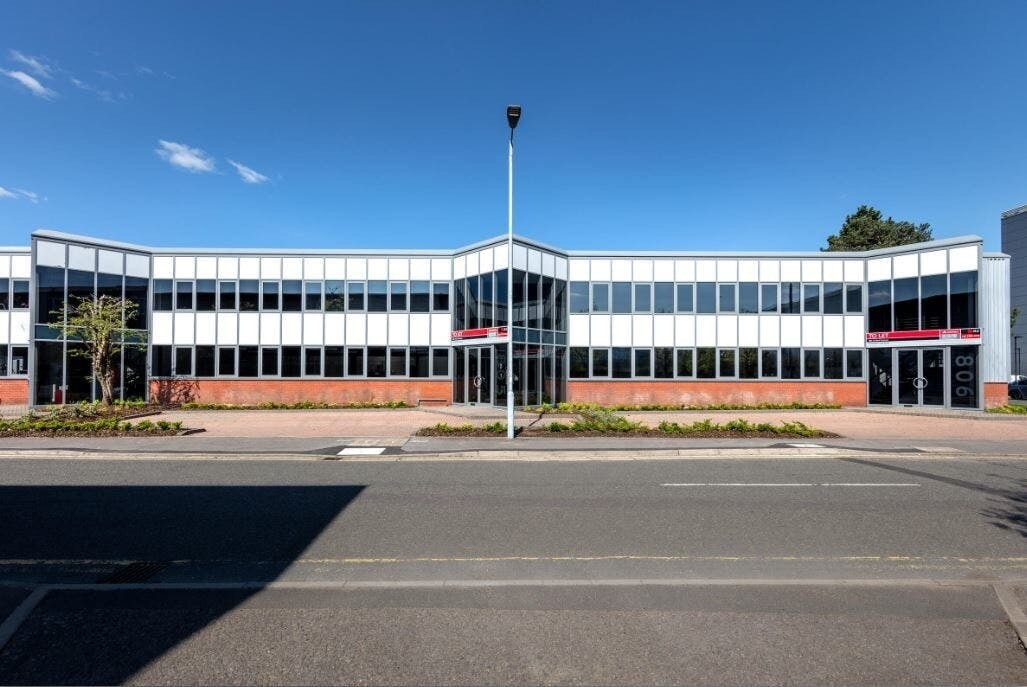 804-806 Oxford Ave, Slough en alquiler Foto del edificio- Imagen 1 de 13