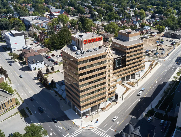 101 Frederick St, Kitchener, ON en alquiler - Foto del edificio - Imagen 3 de 9