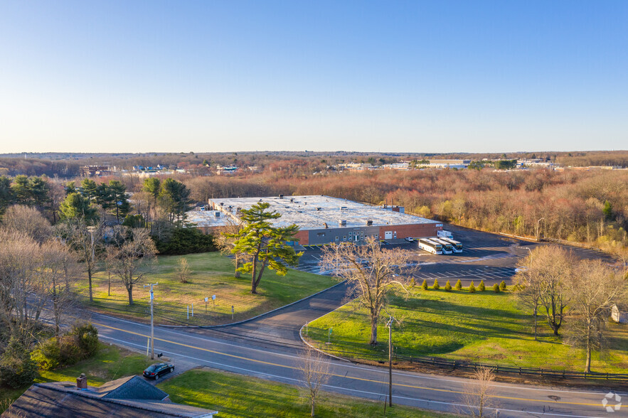 530 West St, Braintree, MA en alquiler - Foto del edificio - Imagen 3 de 20