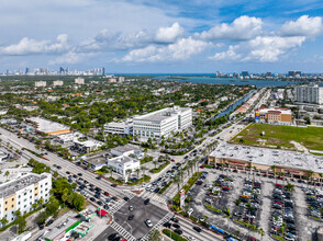 1801-1837 NE 123rd St, North Miami, FL - vista aérea  vista de mapa