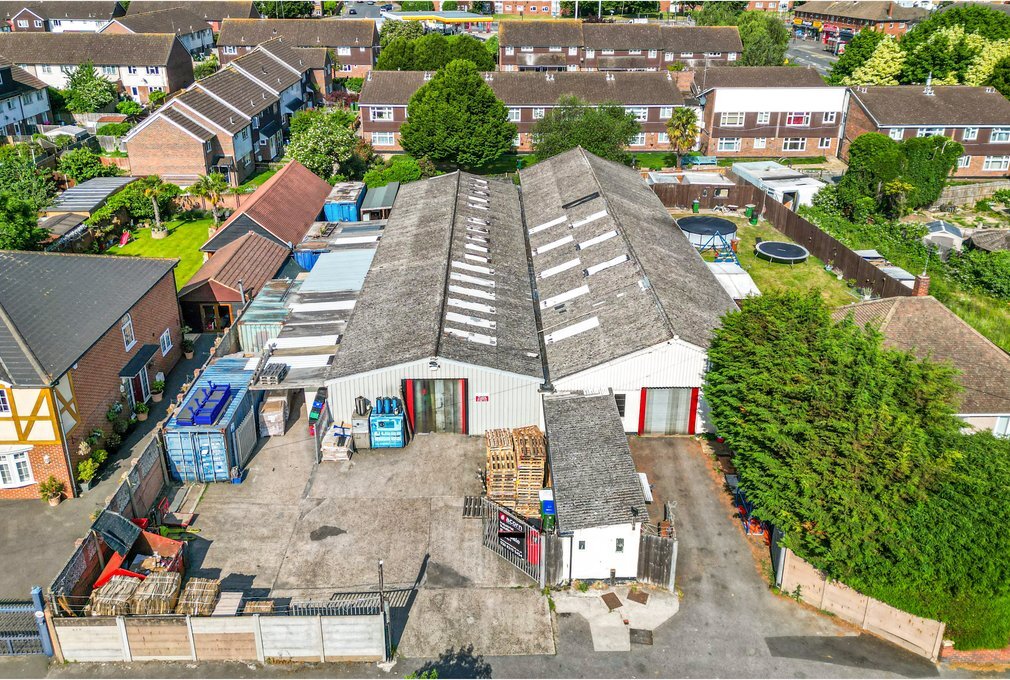 10A-10B Whitehall Ln, Erith en venta Foto del edificio- Imagen 1 de 8