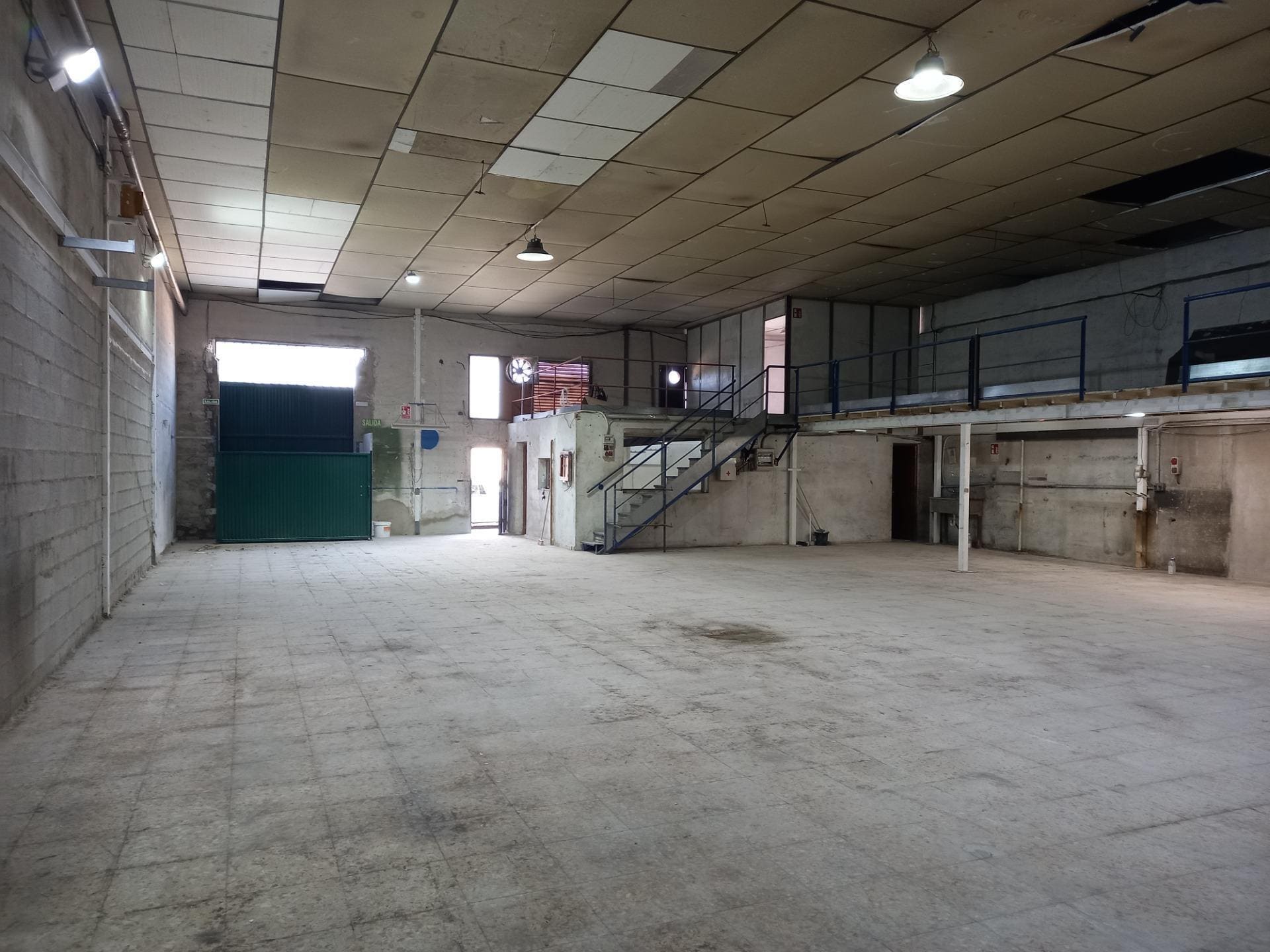 Nave en Elche en venta Foto del interior- Imagen 1 de 14