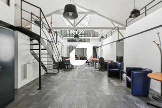 Más detalles de 9 Avenue Du Repos, Le Kremlin-Bicêtre - Oficina en venta