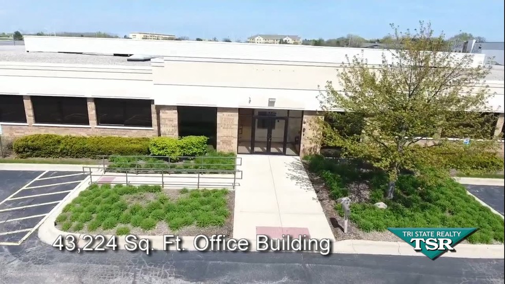 1025 Tri-State Pky, Gurnee, IL en venta - Vídeo de anuncio comercial - Imagen 2 de 20