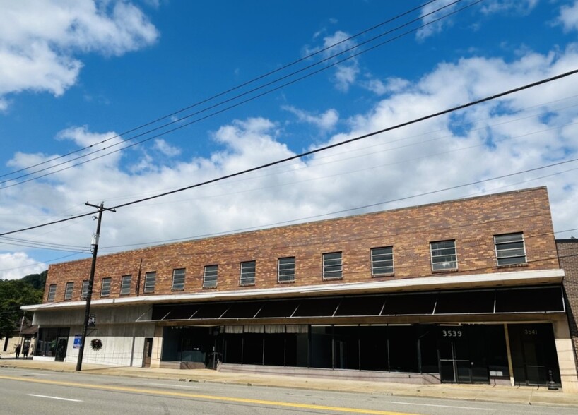 3539-3549 Main St, Weirton, WV en alquiler - Foto del edificio - Imagen 2 de 13