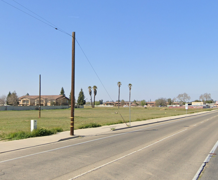 2580 Land - 2580 South Elm Avenue Ave, Fresno, CA en alquiler - Foto del edificio - Imagen 3 de 5