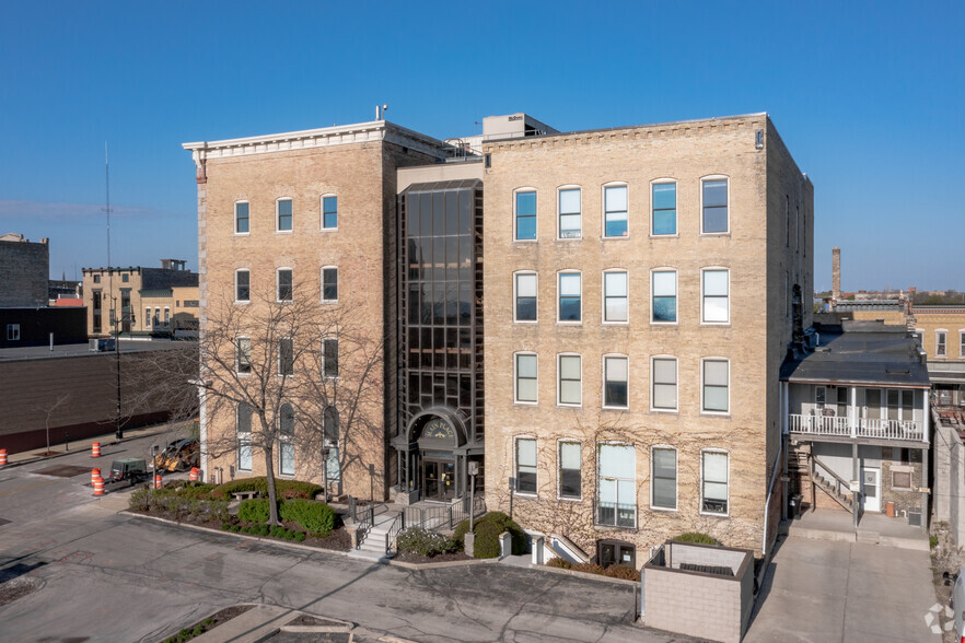 245 Main St, Racine, WI en alquiler - Foto del edificio - Imagen 3 de 7