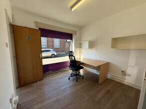 2 Glebe Rd, Warlingham en alquiler Foto del interior- Imagen 1 de 7