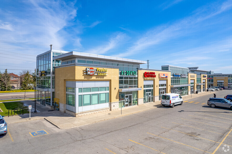 5975-6025 Steeles Ave, Toronto, ON en alquiler - Foto del edificio - Imagen 2 de 4