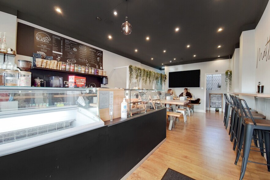 23 Manor Rd, Wallington en alquiler - Foto del edificio - Imagen 3 de 12