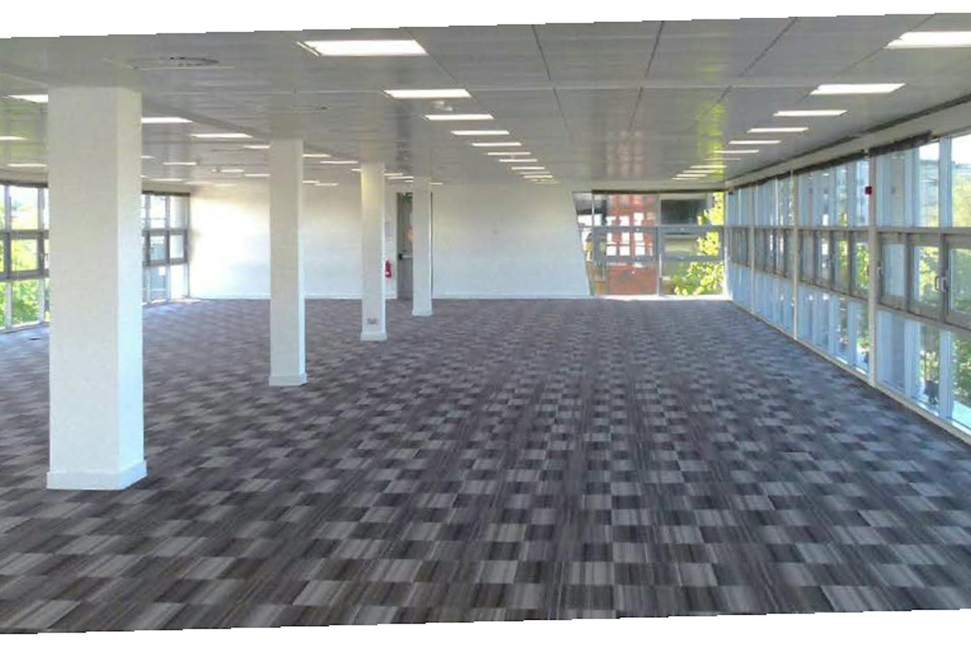 High St, Crawley en alquiler Foto del interior- Imagen 1 de 2