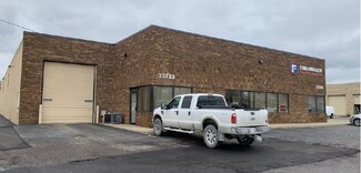 Más detalles para 33733-33753 Groesbeck Hwy, Fraser, MI - Naves en alquiler