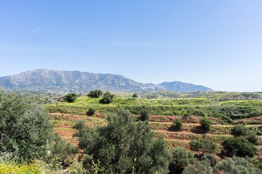 Terreno en Mijas, Málaga en venta - Vista aérea - Imagen 1 de 10