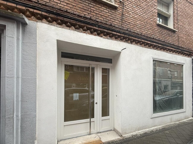 Más detalles de Local en alquiler