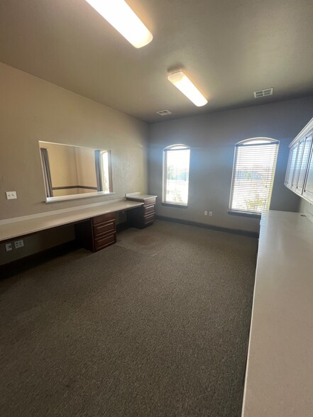 13310 Eastern ave, Edmond, OK en venta - Foto del edificio - Imagen 3 de 20