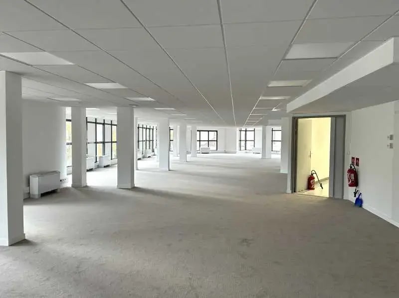 107 Quai Du Docteur Dervaux, Asnières-sur-Seine en alquiler Foto del interior- Imagen 1 de 4