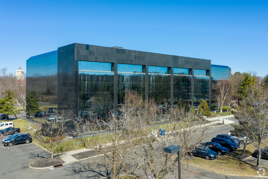 4000 State Route 66, Tinton Falls, NJ en alquiler - Foto del edificio - Imagen 2 de 3