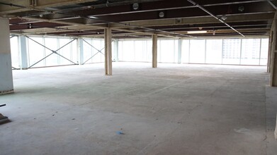 2100 Travis St, Houston, TX en alquiler Foto del interior- Imagen 2 de 13