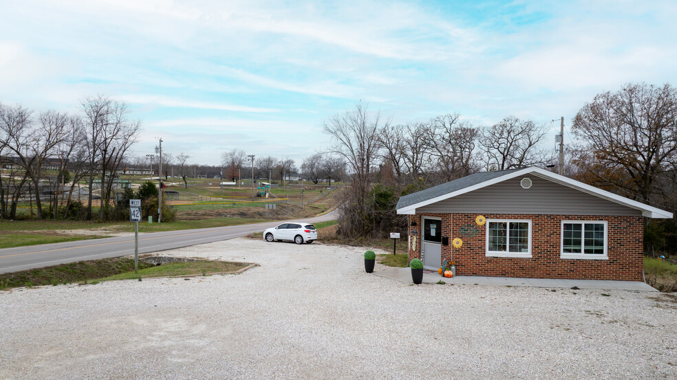 900 Highway 42, Iberia, MO en venta - Foto del edificio - Imagen 2 de 22