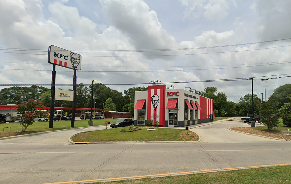 2203 N Parkerson Ave, Crowley, LA en alquiler - Foto del edificio - Imagen 1 de 6