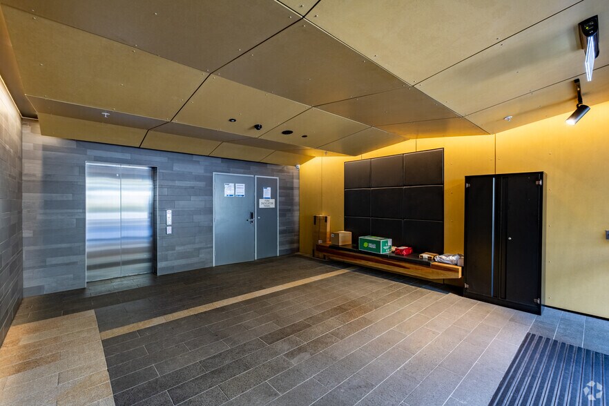 77-105 Victoria Rd, Drummoyne en alquiler - Vestíbulo - Imagen 2 de 8