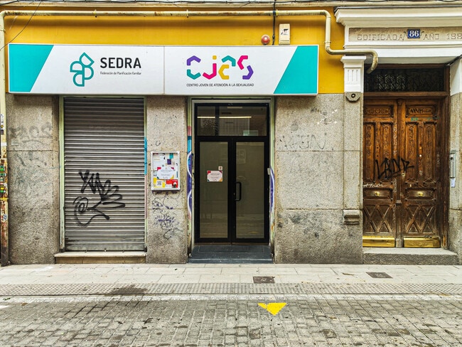 Más detalles de Calle de San Vicente Ferrer, 86, Madrid - Edificio residencial​ en venta