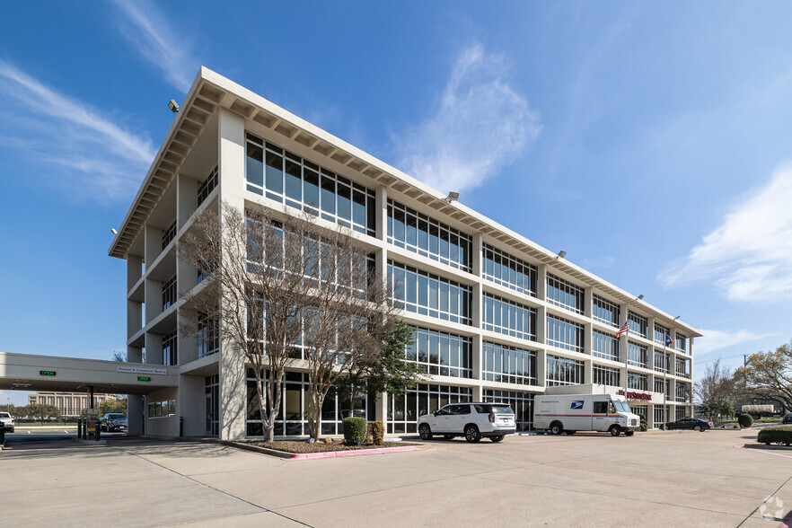 2525 Ridgmar Blvd, Fort Worth, TX en alquiler - Foto del edificio - Imagen 2 de 20