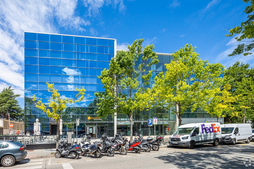 Flex en Sant Cugat del Vallès, Barcelona en venta - Foto del edificio - Imagen 2 de 2