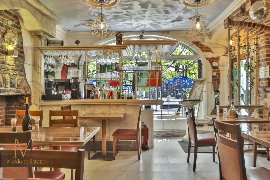 23 Stone Street, Gravesend en alquiler - Foto del edificio - Imagen 2 de 28