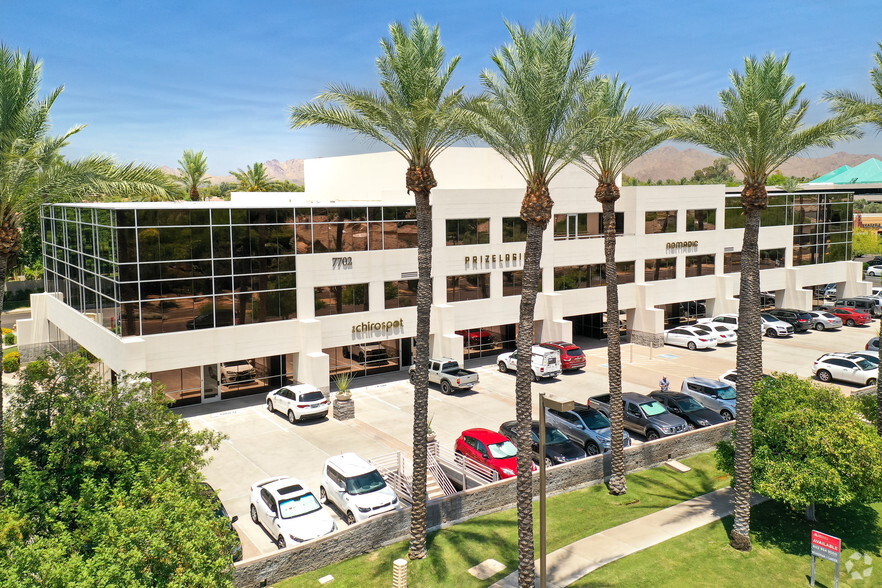 7702 E Doubletree Ranch Rd, Scottsdale, AZ en alquiler - Foto del edificio - Imagen 2 de 8