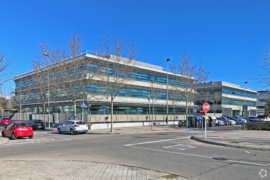 Oficina en Las Rozas de Madrid, Madrid en alquiler - Foto del edificio - Imagen 2 de 2