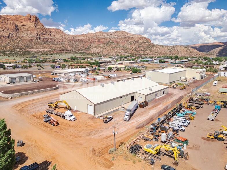 680 N Cottonwood St, Hildale, UT en venta - Foto del edificio - Imagen 2 de 4