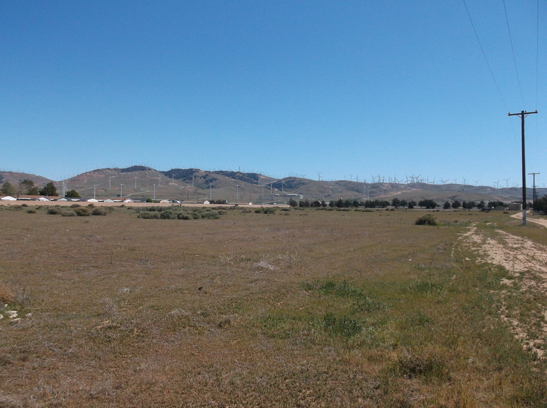 E Tehachapi Blvd @ Mountain View Blvd, Tehachapi, CA en venta - Foto principal - Imagen 2 de 13