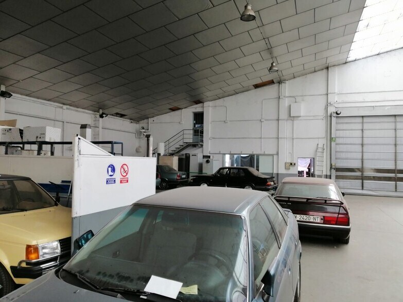 Nave en Cabrerizos en venta - Foto del edificio - Imagen 2 de 4