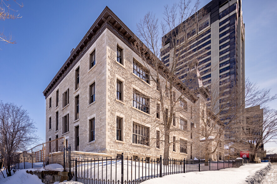 115 Rue Champlain, Gatineau, QC en alquiler - Foto principal - Imagen 1 de 4