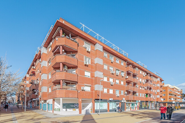 Más detalles de Calle Mercurio, 6, Valdemoro - Local en alquiler