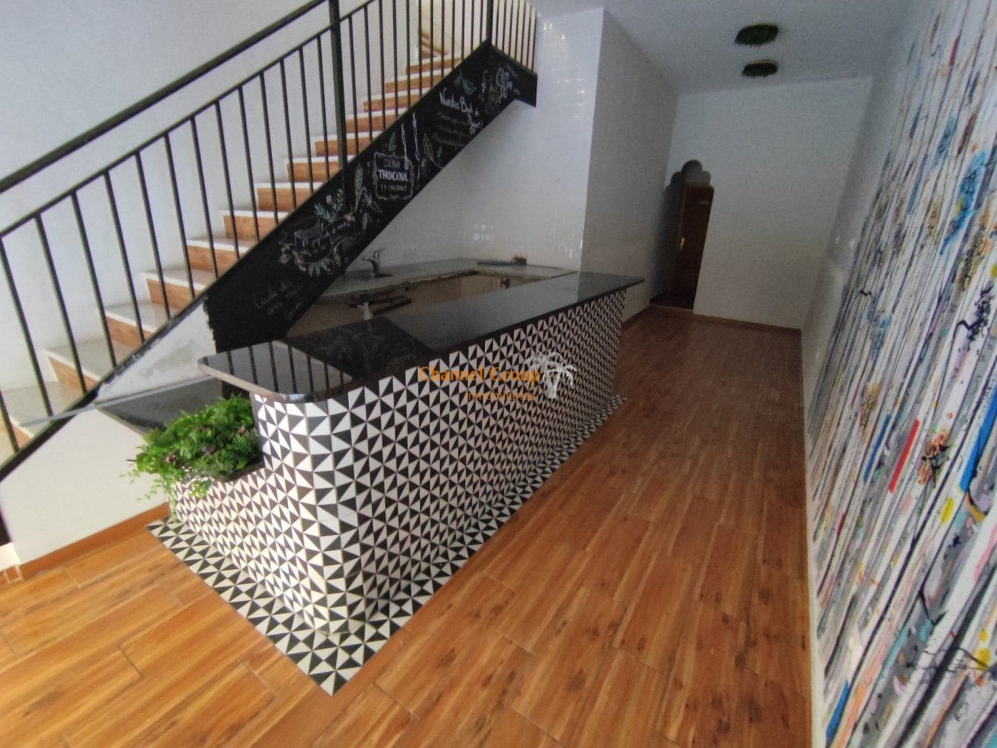 Local en Elche en alquiler Foto del edificio- Imagen 1 de 7