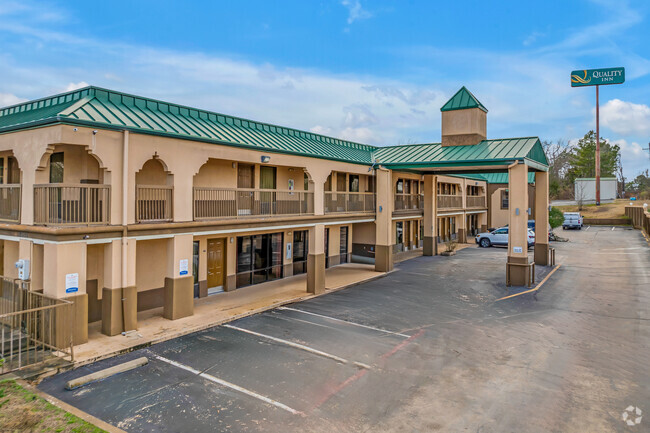 Más detalles para 2515 W Ferguson Rd, Mount Pleasant, TX - Hoteles y hospedaje en venta