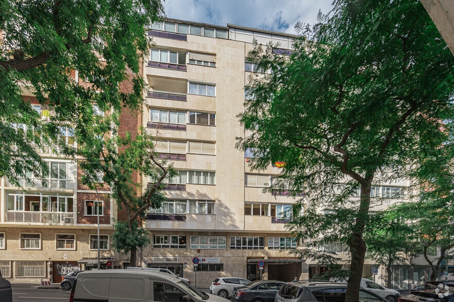 Calle del Segre, 27, Madrid, Madrid en alquiler - Foto principal - Imagen 1 de 3