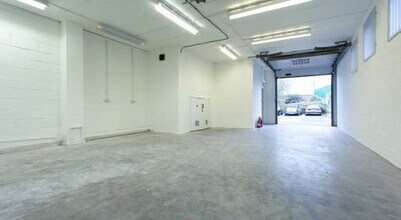 Blenheim Rd, Epsom en alquiler Foto del interior- Imagen 1 de 5