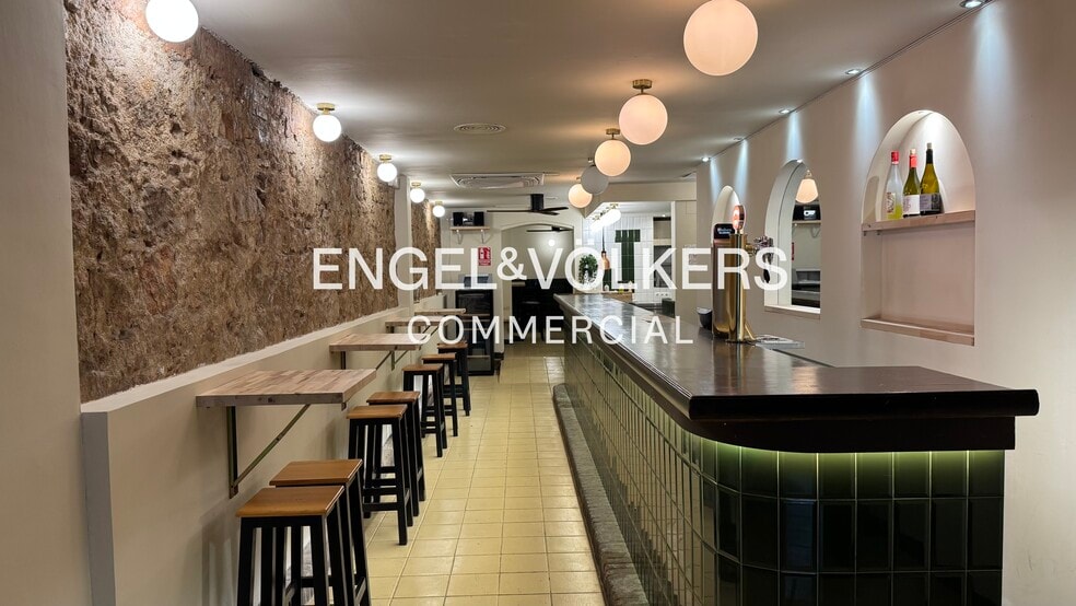 Local en Barcelona, Barcelona en alquiler - Foto principal - Imagen 1 de 3
