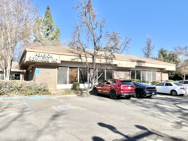 9821 Fair Oaks Blvd, Fair Oaks, CA en venta - Foto del edificio - Imagen 1 de 38